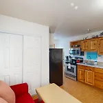 Beaches Inn | Pirates Cove Cabana 8