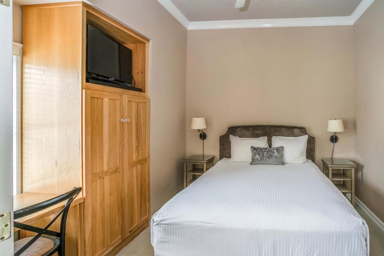 Cannon Collection Hotel 4*