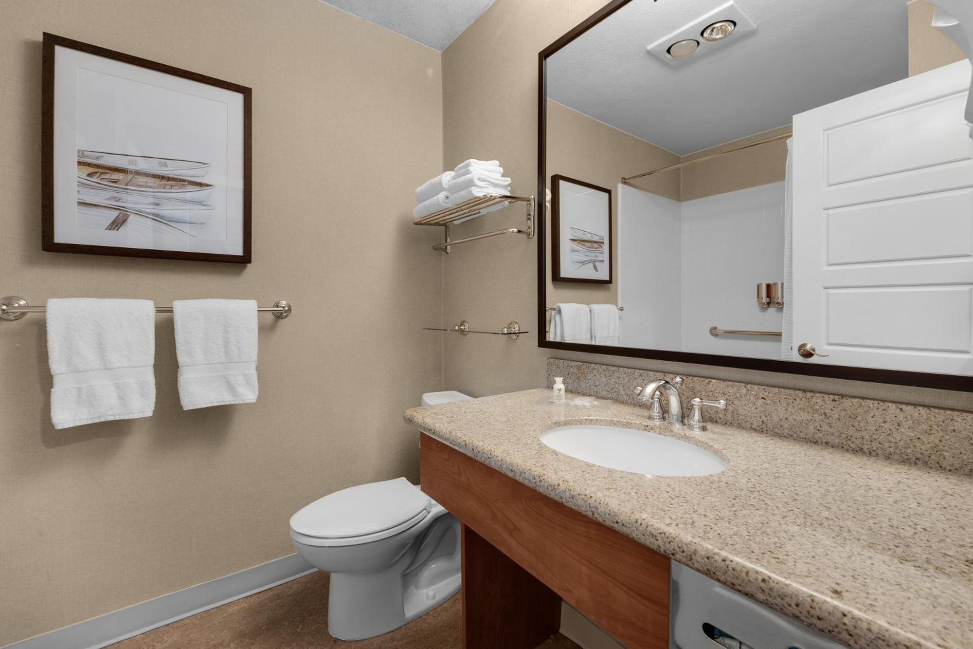 Schooner's Cove 3*
