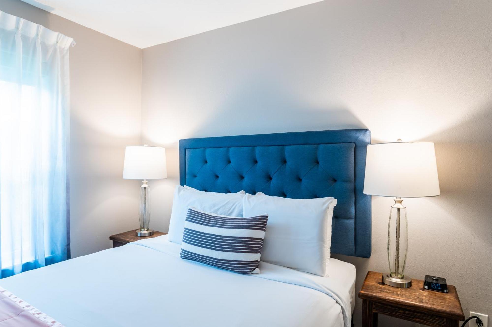 At Haystack Rock Inn 4*