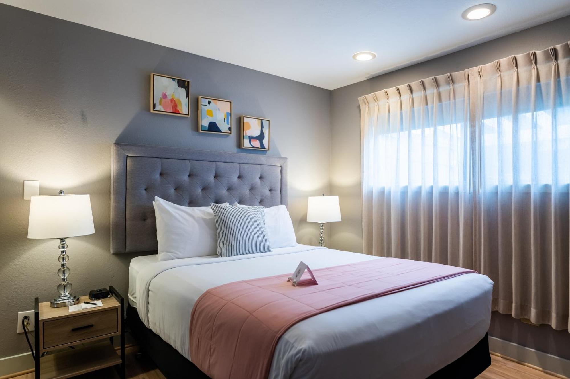 Inn At Haystack Rock 4*