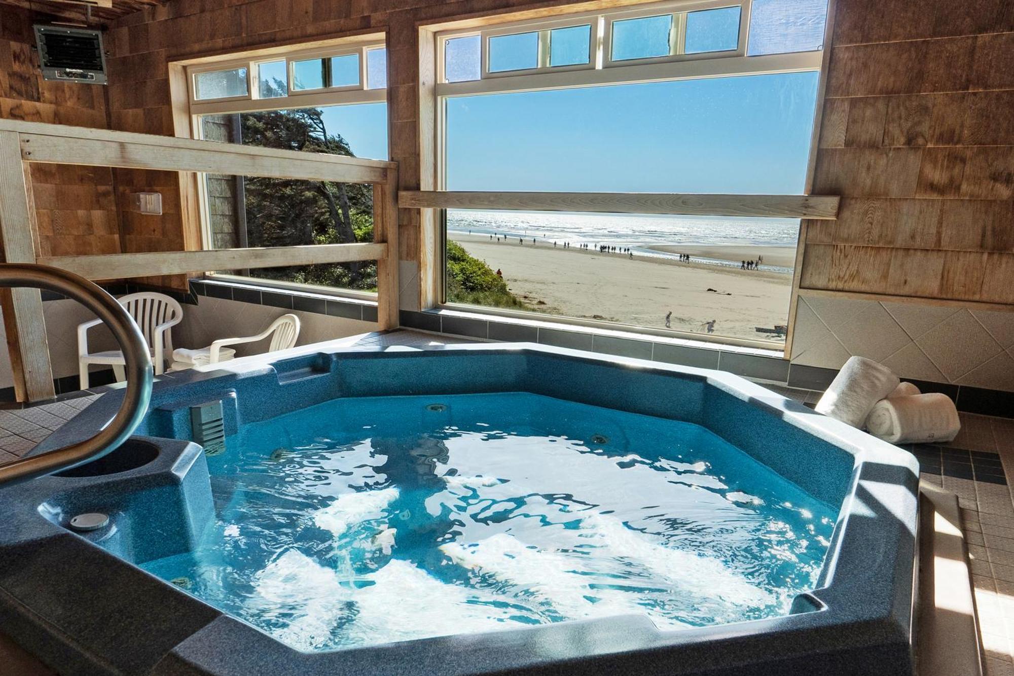 Schooner's Cove Hotel 3*