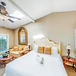 Sandals Inn | Spa Suite