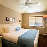 Lighthouse Inn