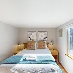 Beaches Inn | Buccaneer Bay Bungalow