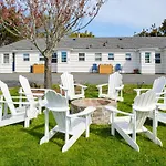 Cannon Beach Hotel Collection