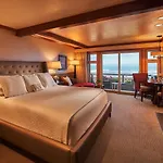 Stephanie Inn
