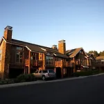 Lodges At Cannon Beach