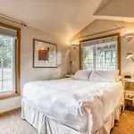 Beaches Inn Fourplex