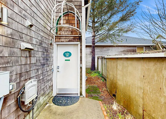 Beaches Inn | Sand Dune Townhouse