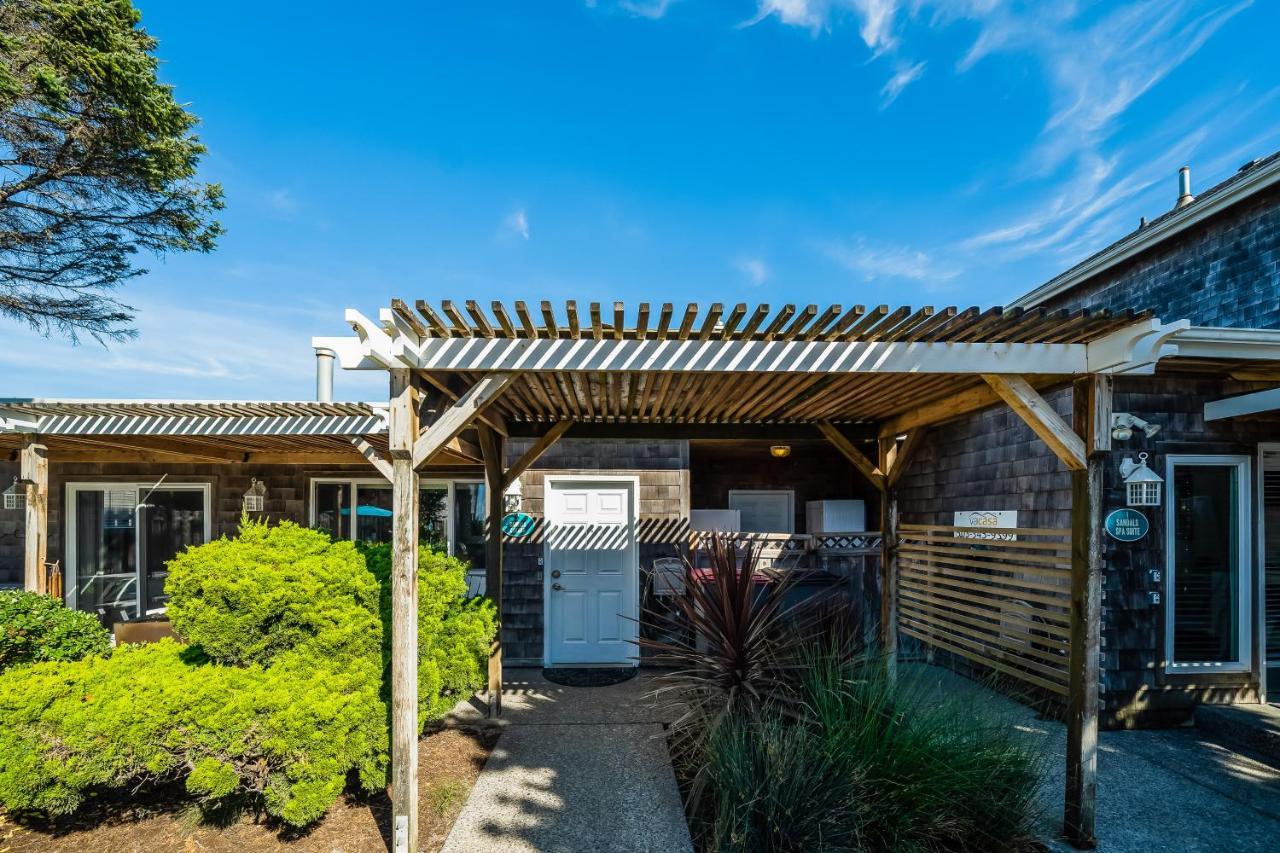 Sandals | Oceanside Holiday home *