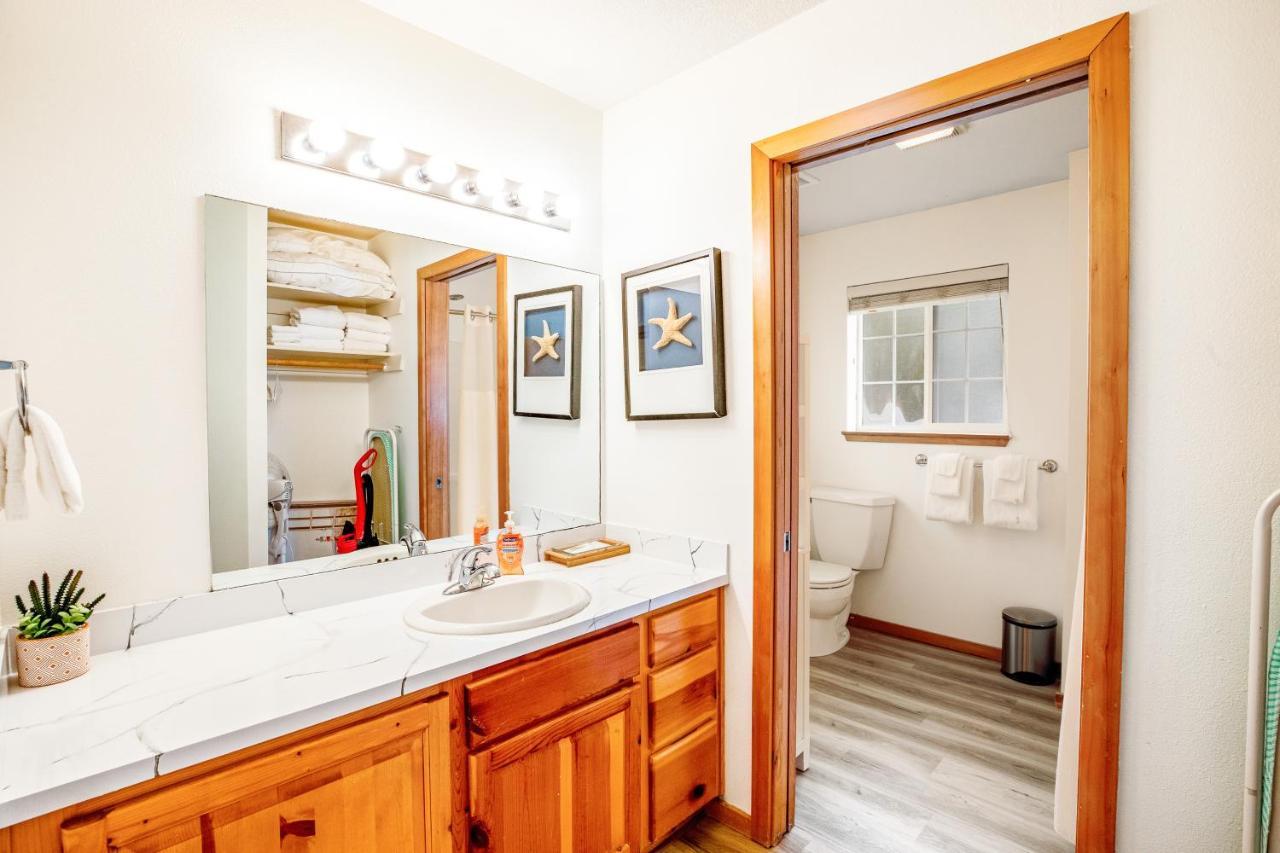 South Hemlock Apartment Cannon Beach