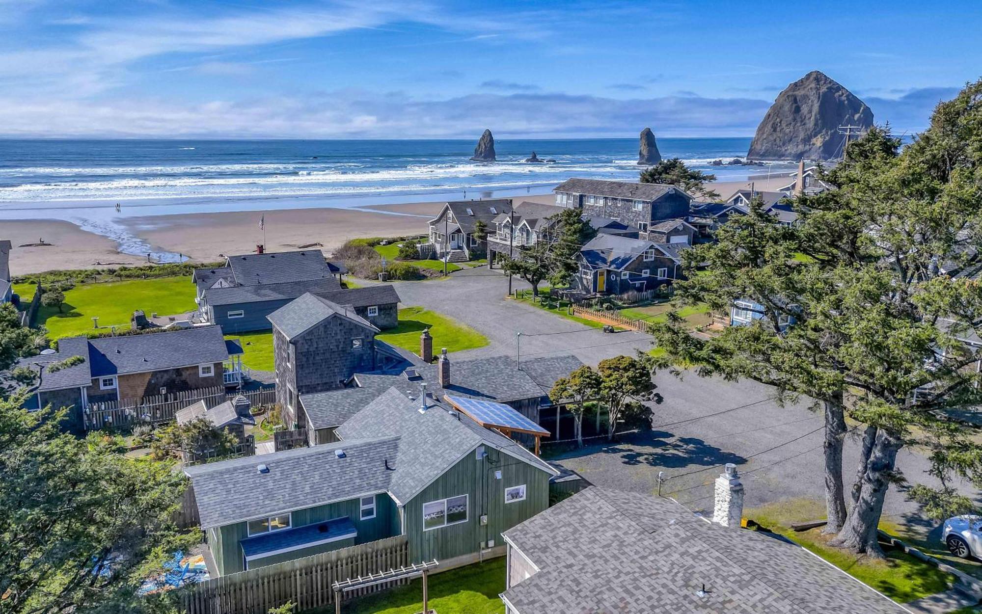 Odyssey - Cannon * Cannon Beach