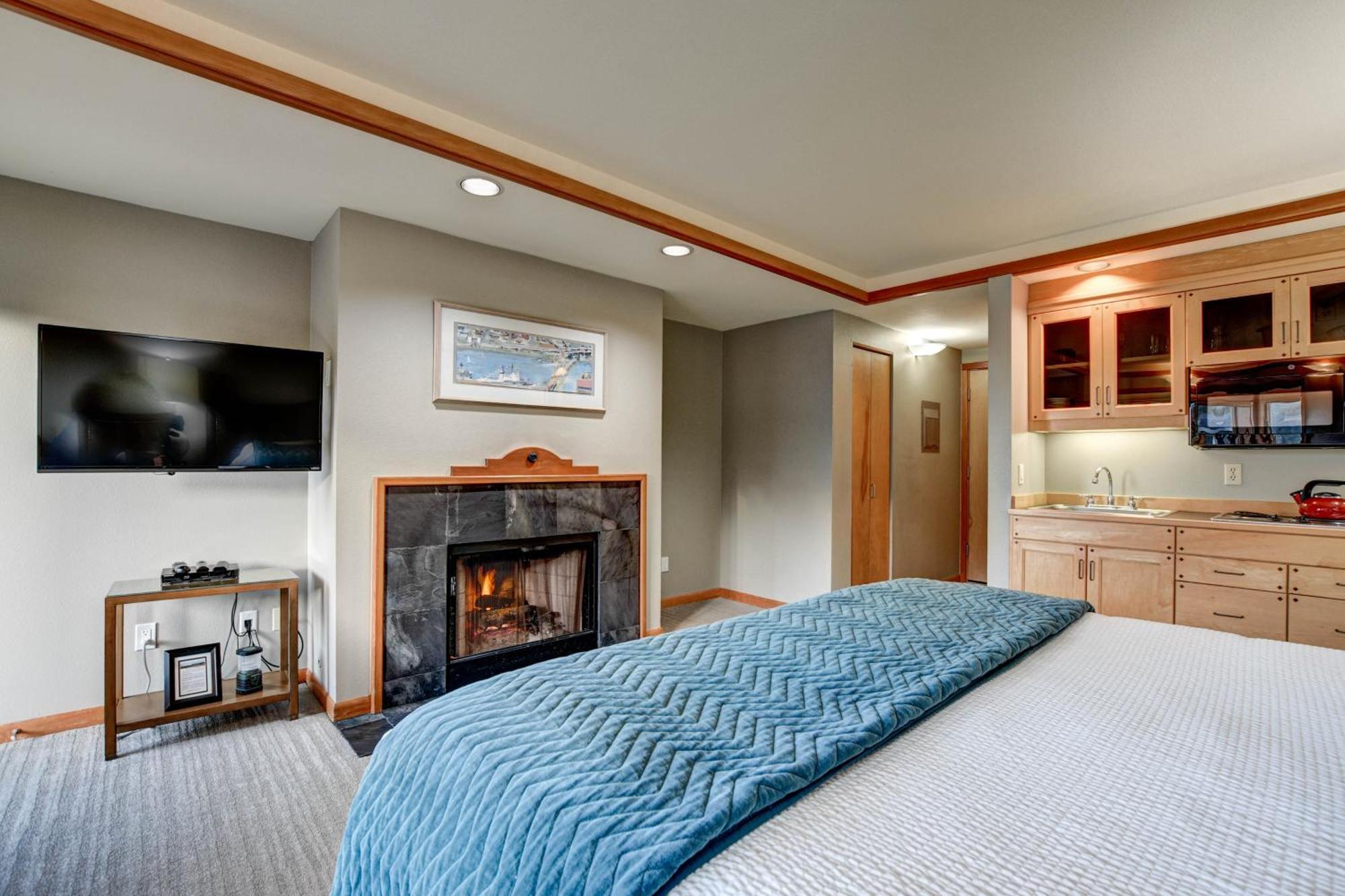 The Waves Hotel