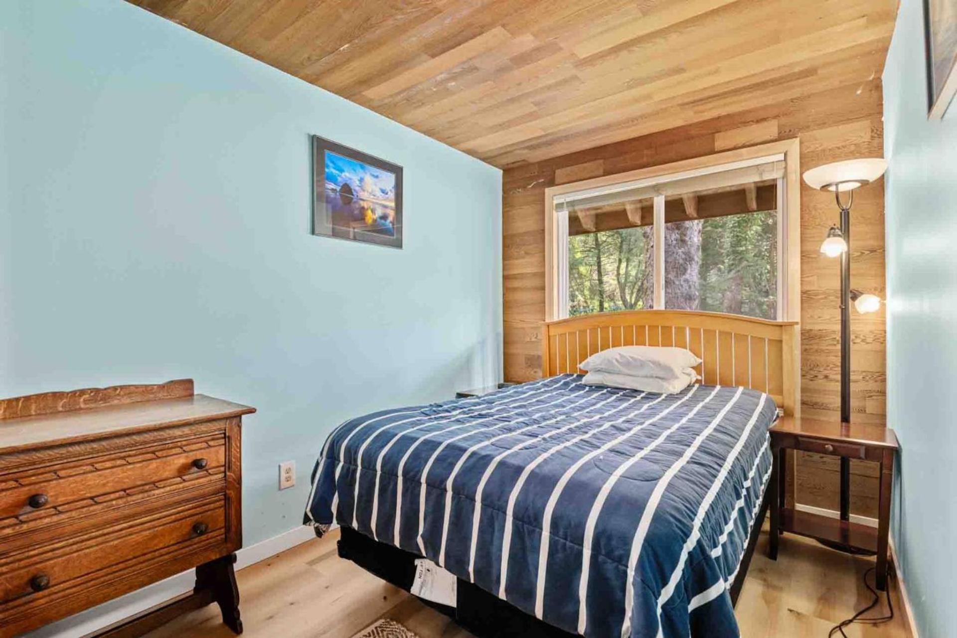 Hemlock House Cannon Beach
