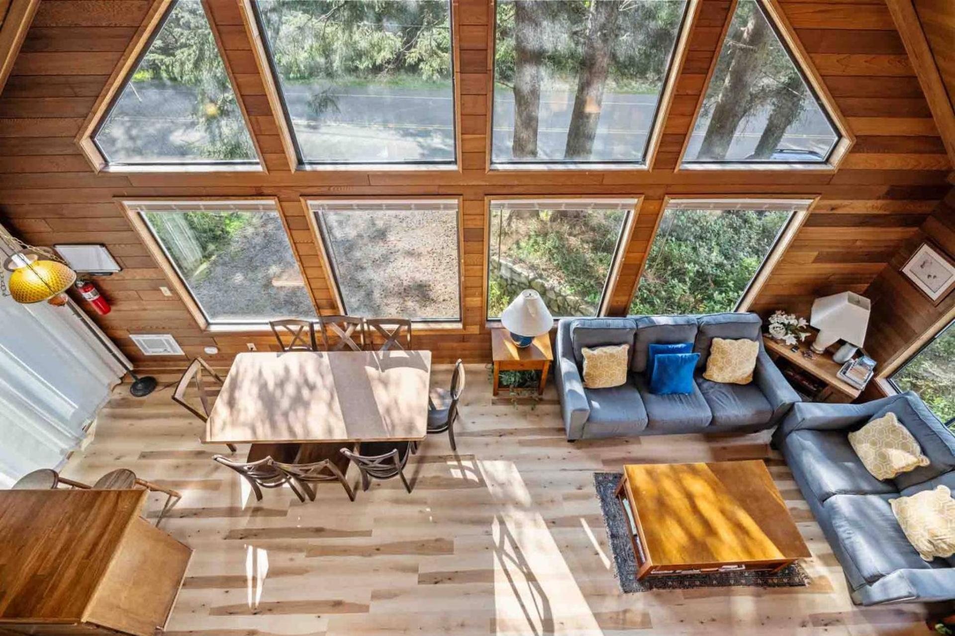Holiday home Hemlock House *