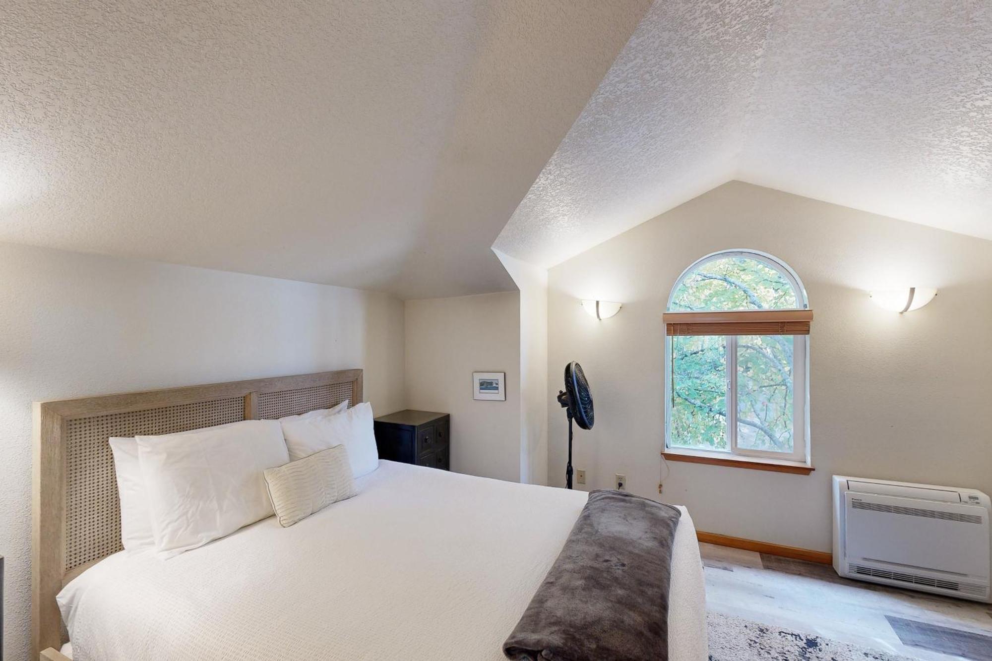 Cozy Cannon Apartment