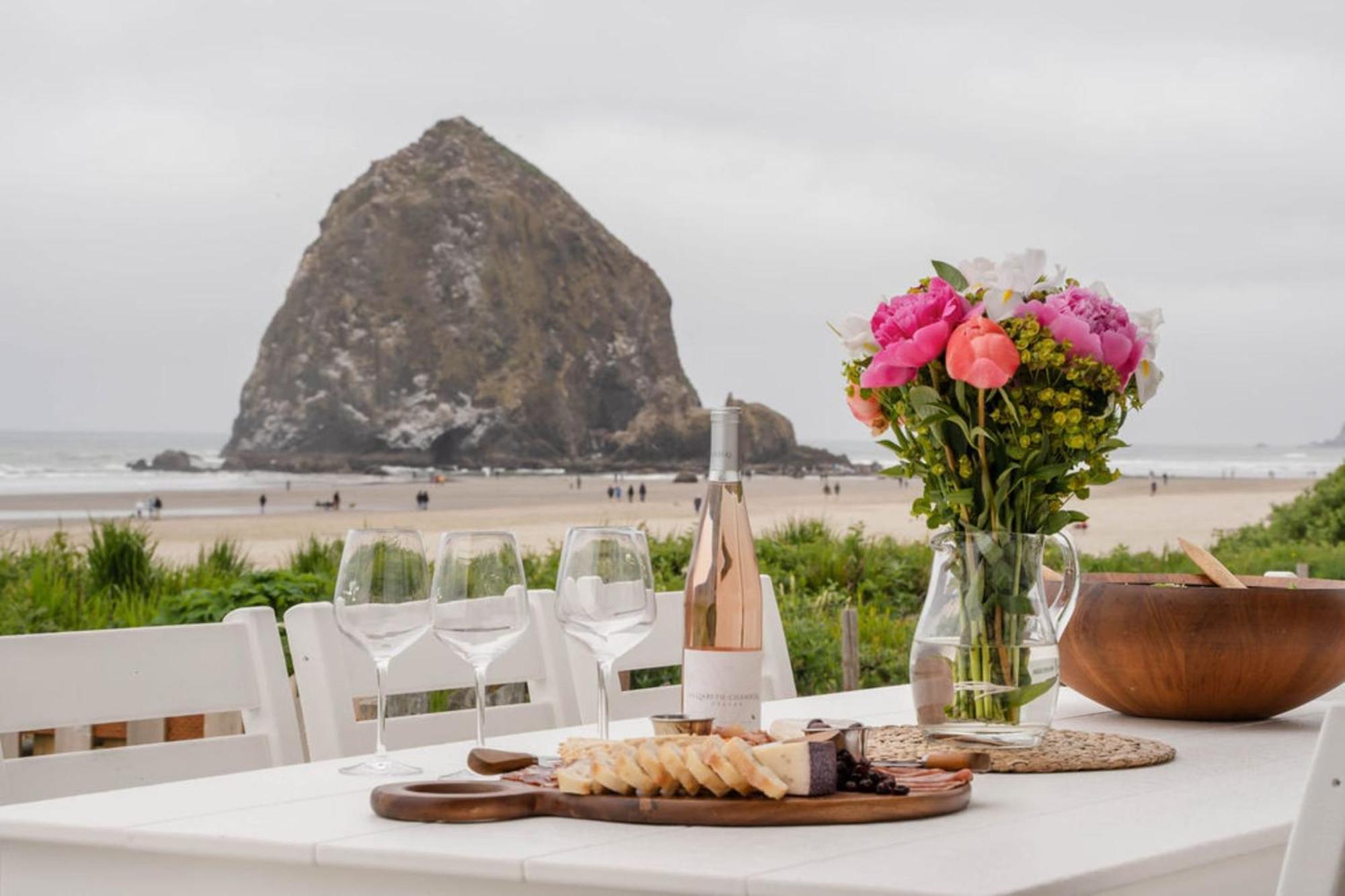 Driftaway By Avantstay Direct Cannon Access W Stunning Views Cannon Beach