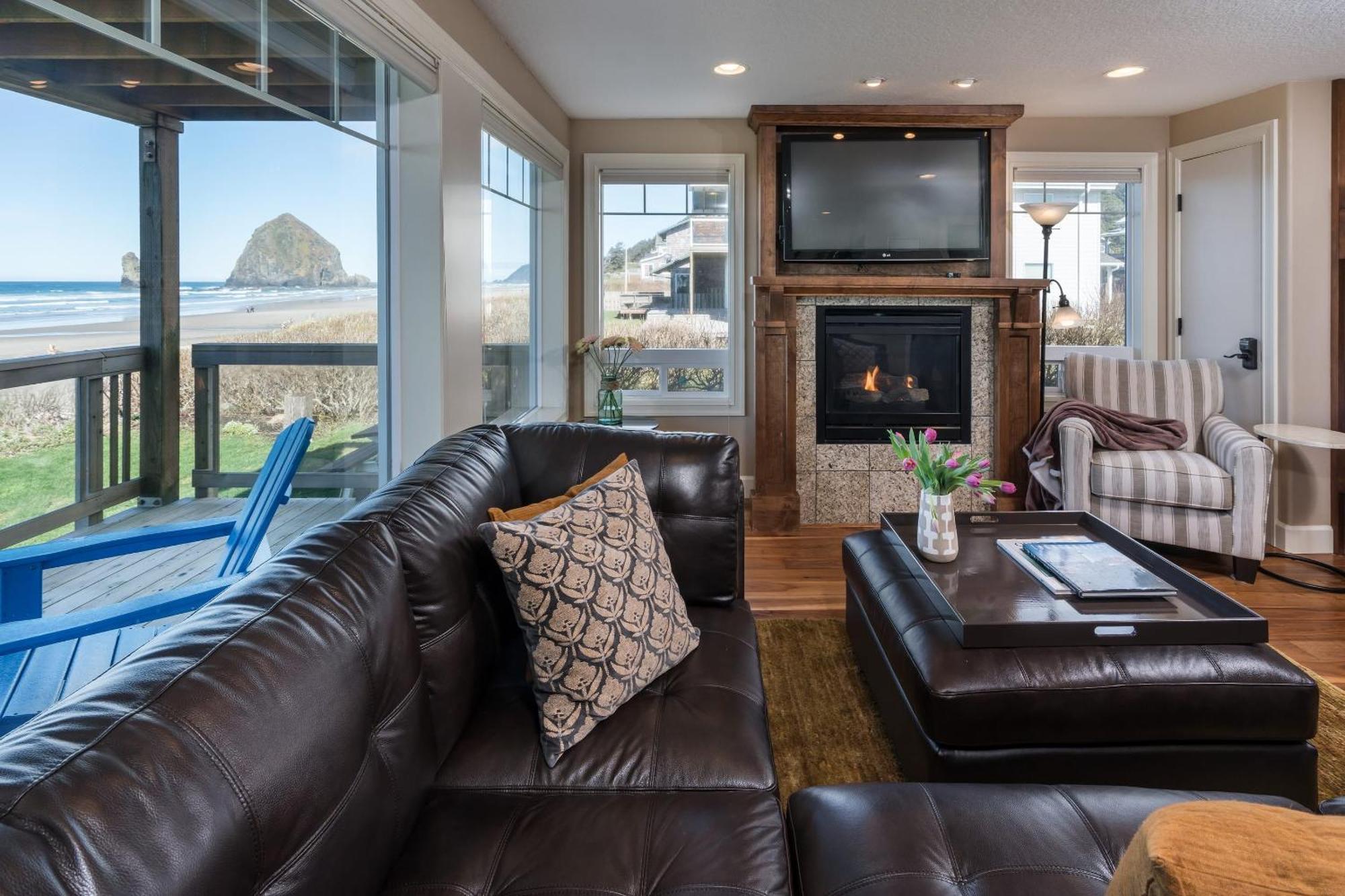 Blue Starfish By Avantstay Ocean Views Direct Cannon Access Holiday home Cannon Beach