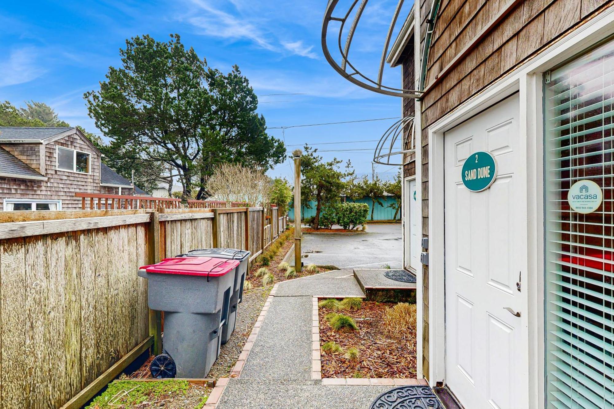 Beaches | Pacific Surf Townhouse Holiday home *