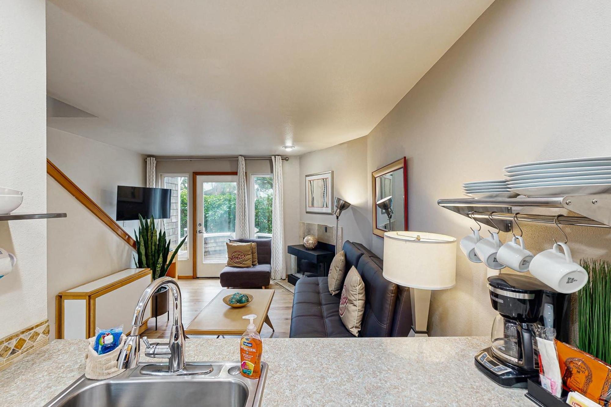 Beaches | Dune Townhouse * Cannon Beach