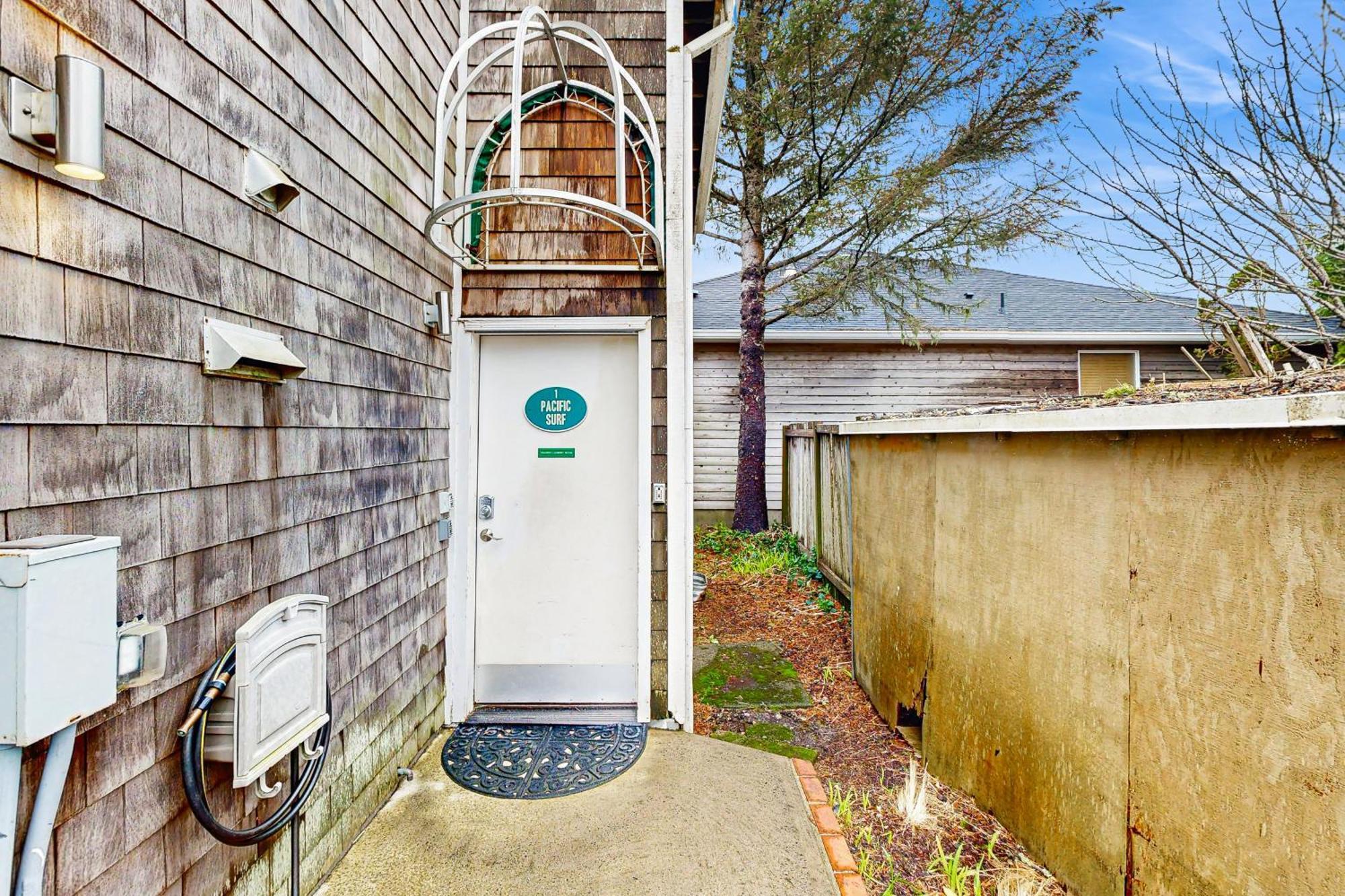 Beaches | Dune Townhouse Apartment Cannon Beach