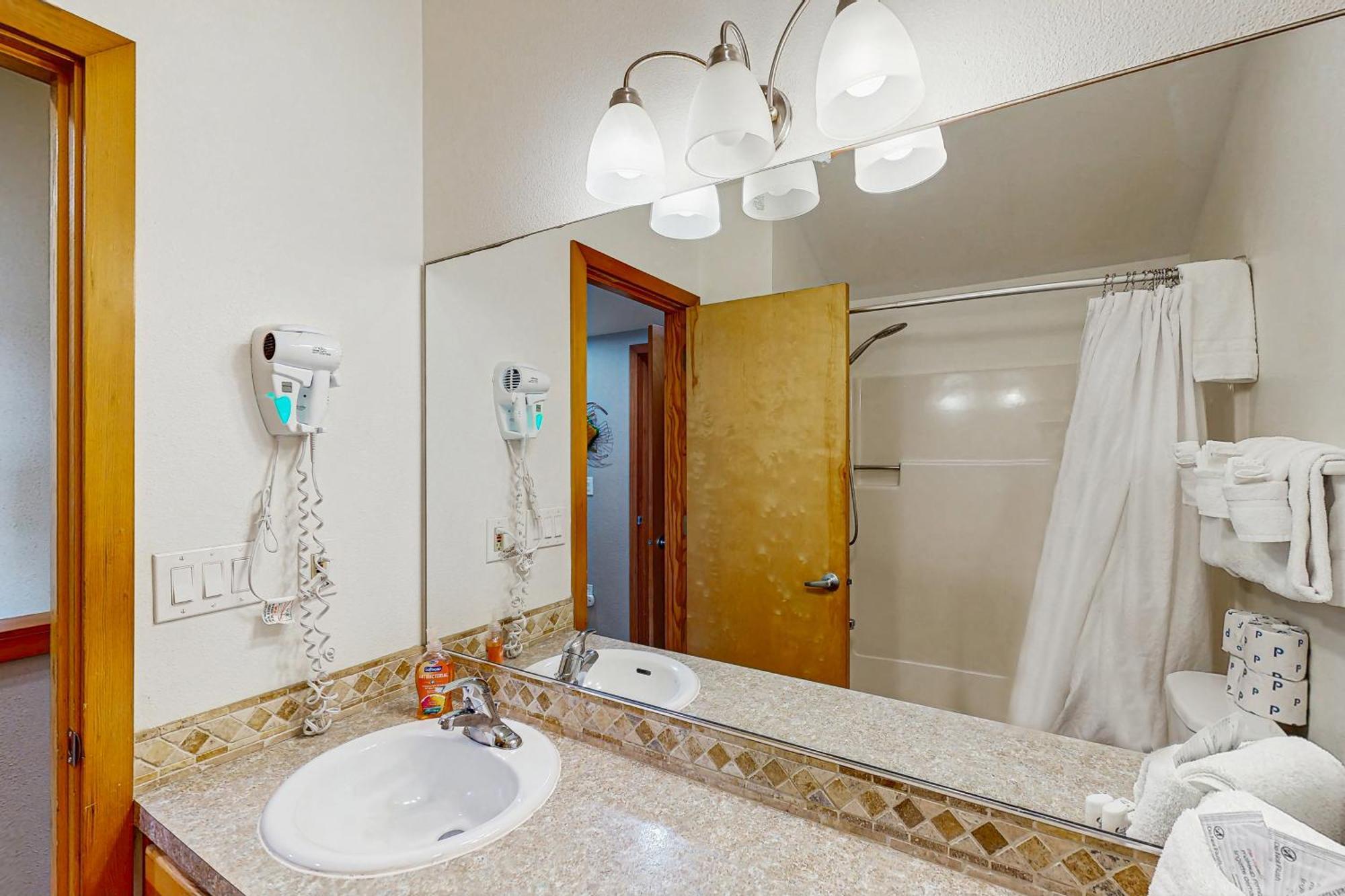 Holiday home Beaches | Pacific Surf Townhouse