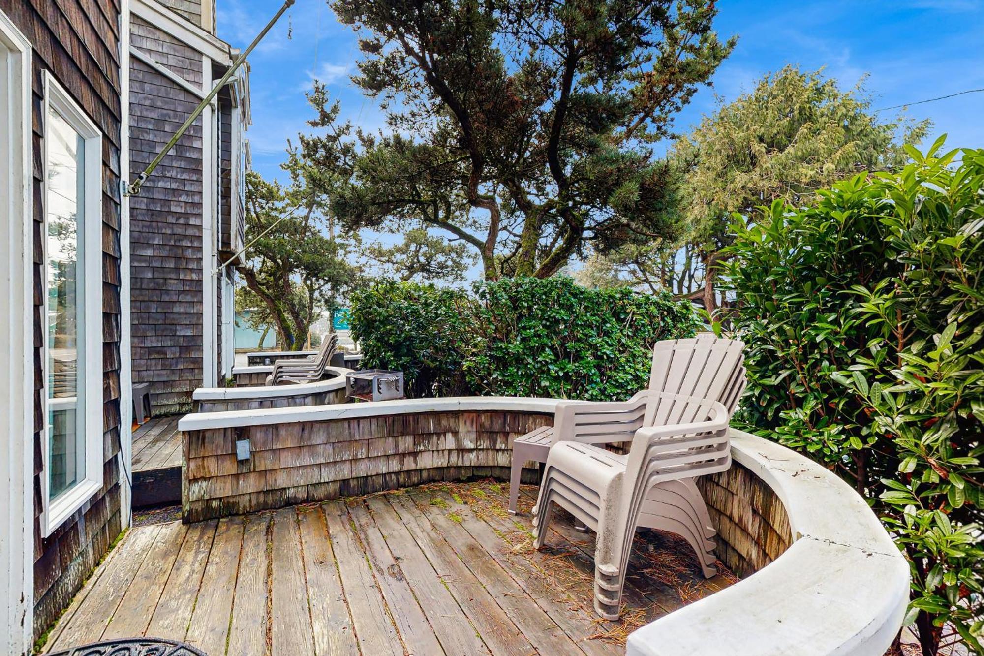 Holiday home Beaches | Pacific Surf Townhouse *