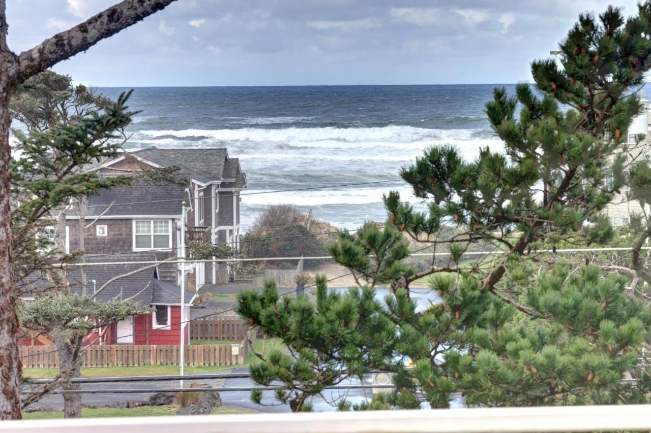 Cannon Ocean Views ! Close To Beach! Holiday home Cannon Beach