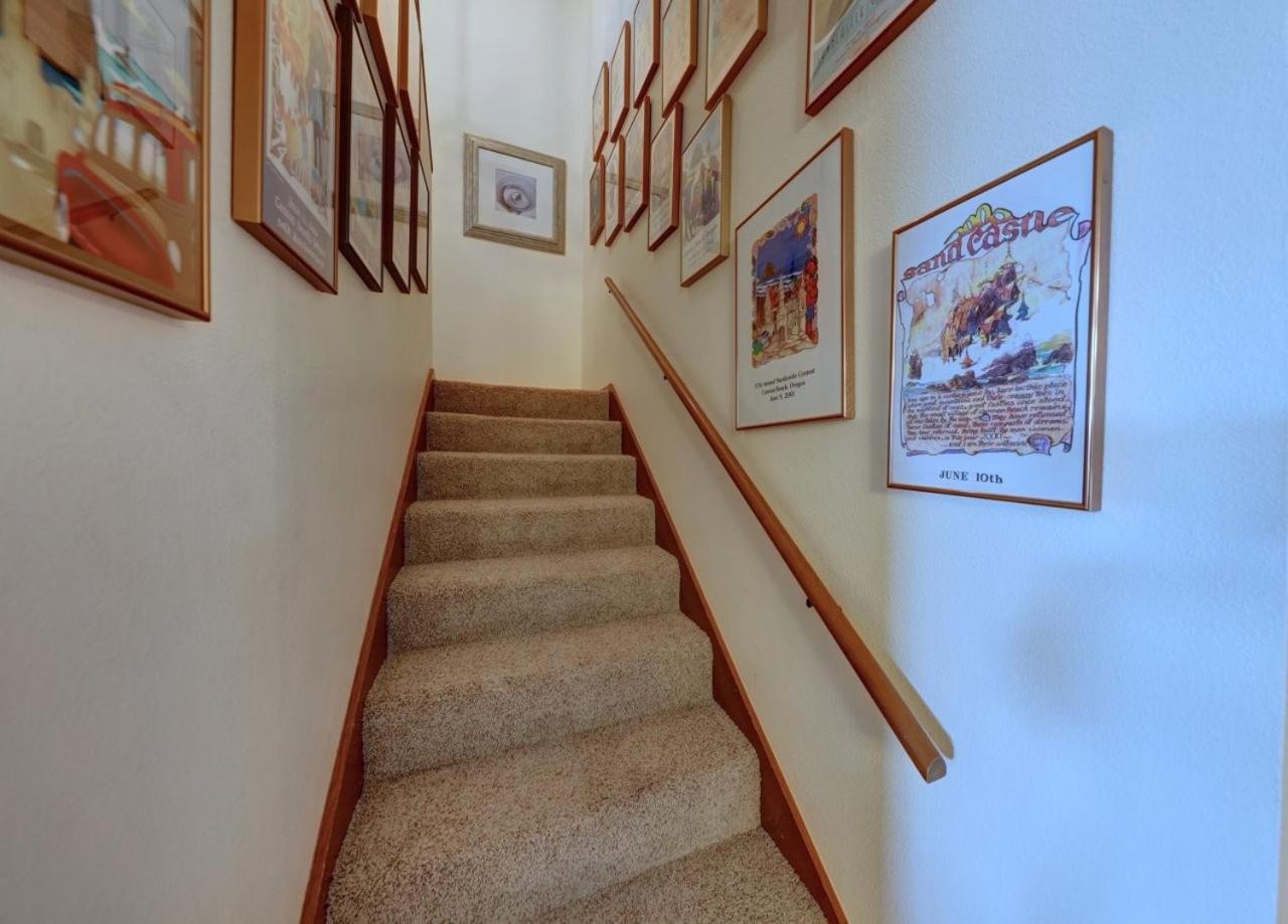 Cannon Ocean Views ! Close To Beach! Holiday home