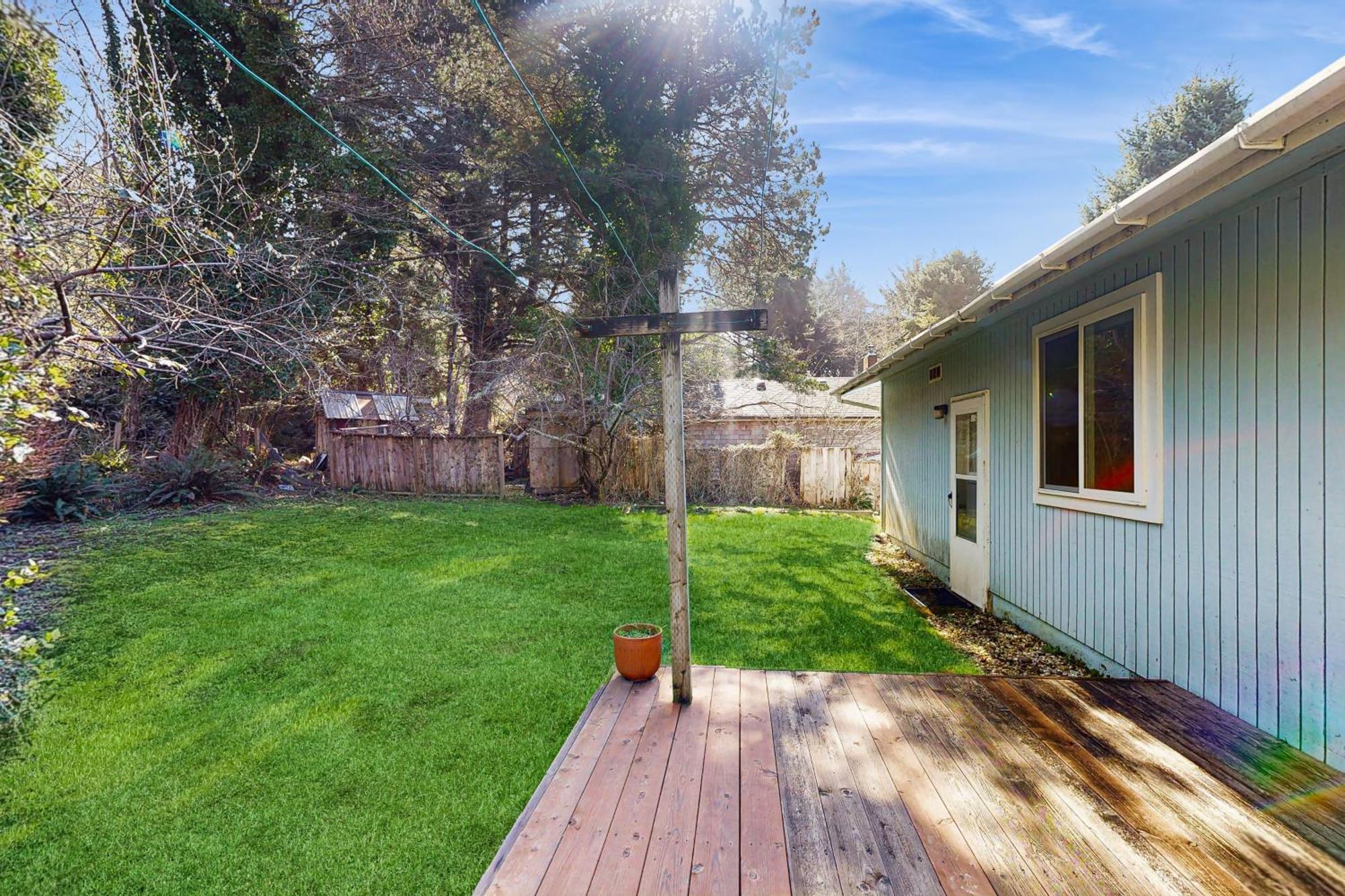 On Hemlock Street Holiday home