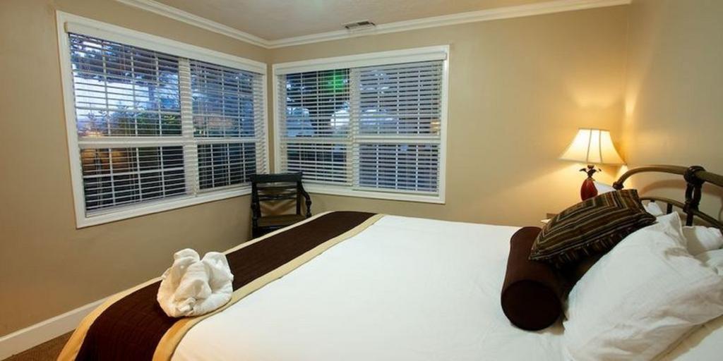 Ecola Creek 3*