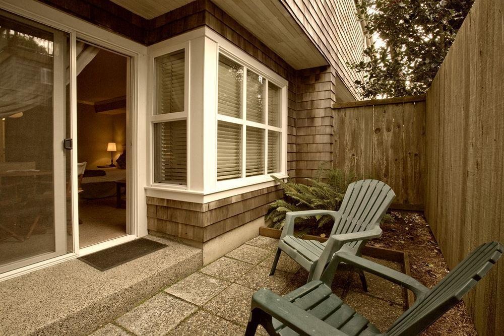The Courtyard