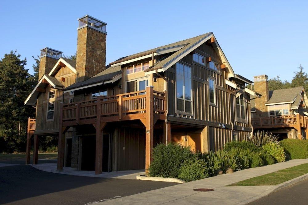 Villa Lodges At *