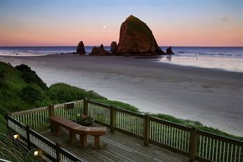 Hallmark In Cannon 3* Cannon Beach