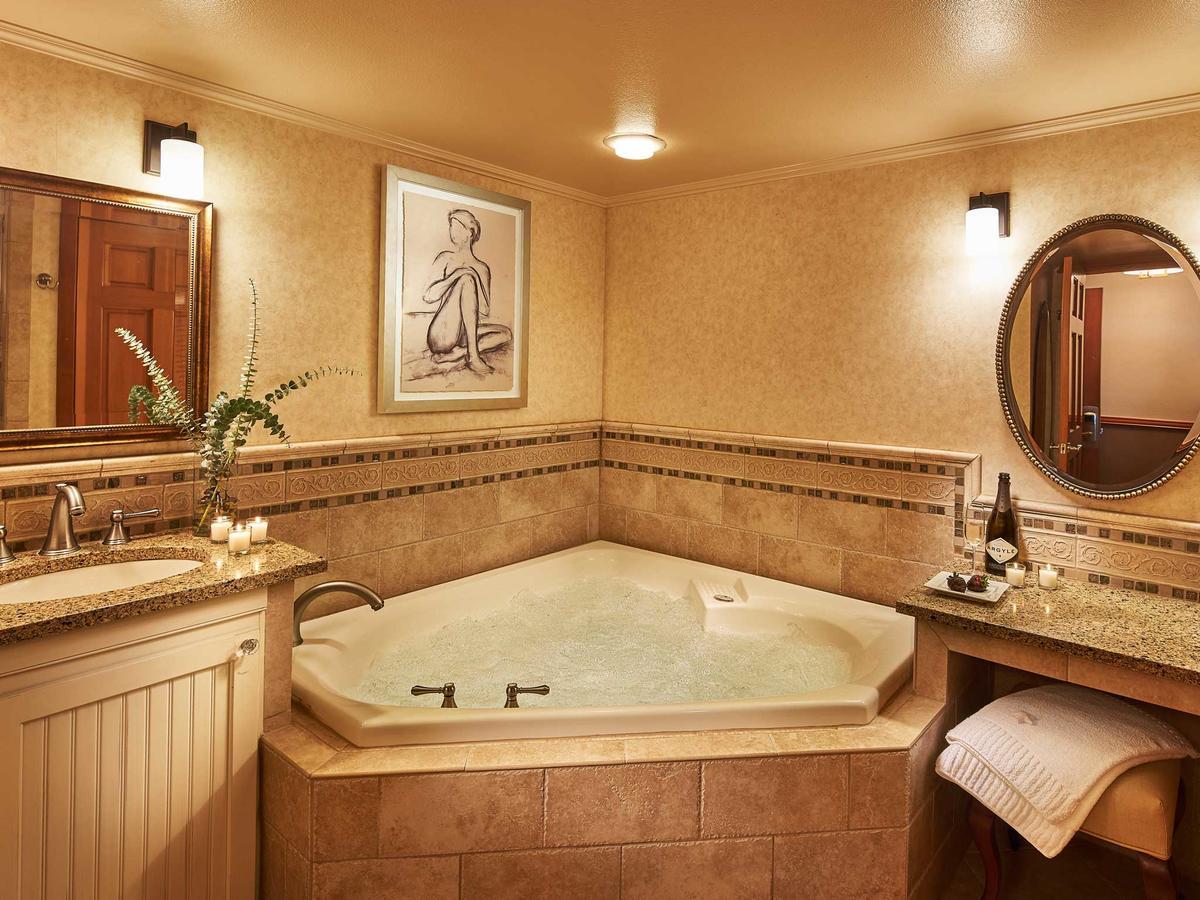 Stephanie Inn 4*