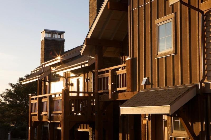 Lodges At Cannon Beach