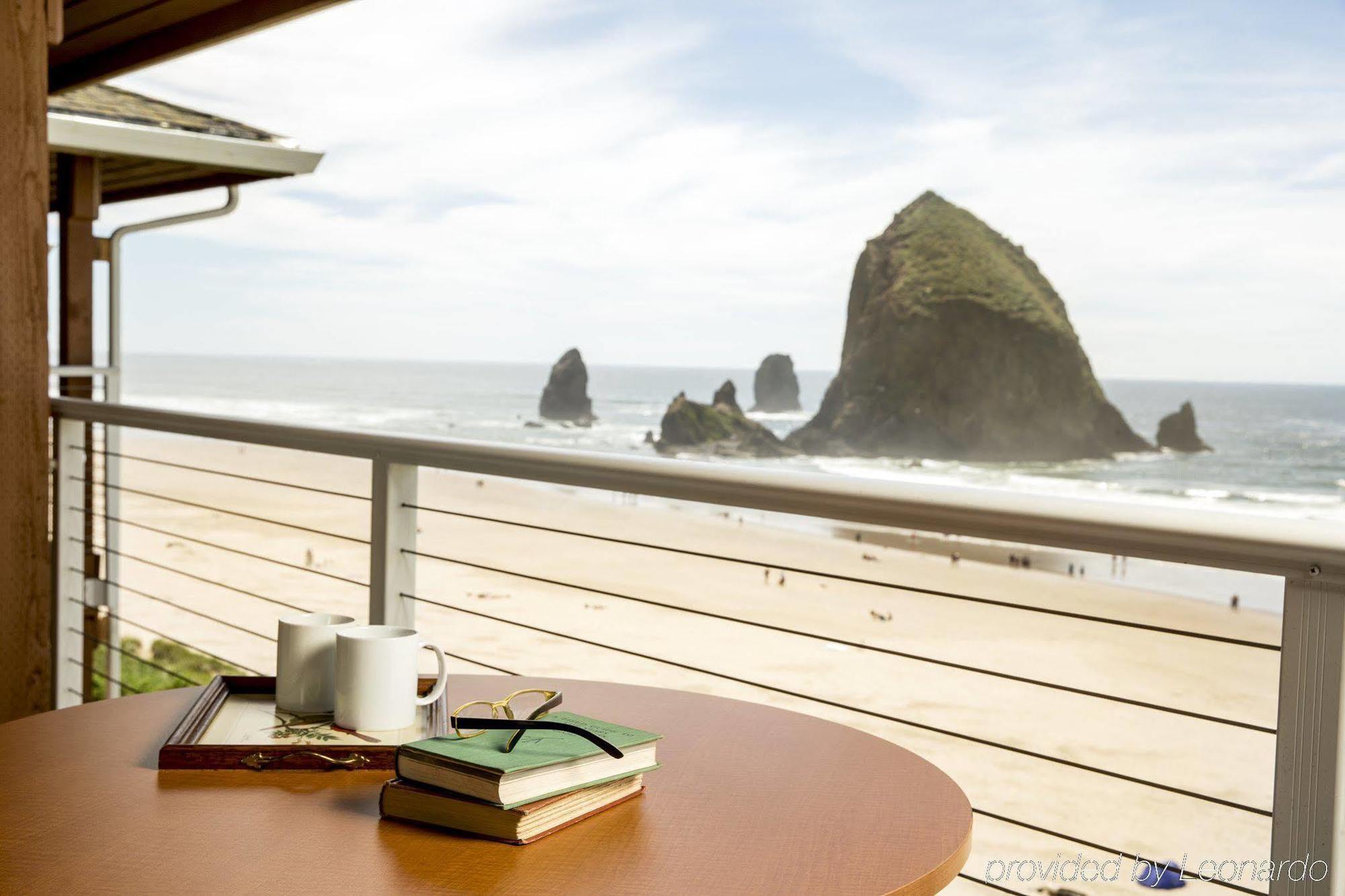 Hotel Hallmark In Cannon Cannon Beach