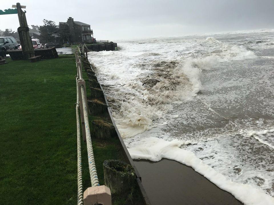 Webb's Scenic Surf Hotel 3*