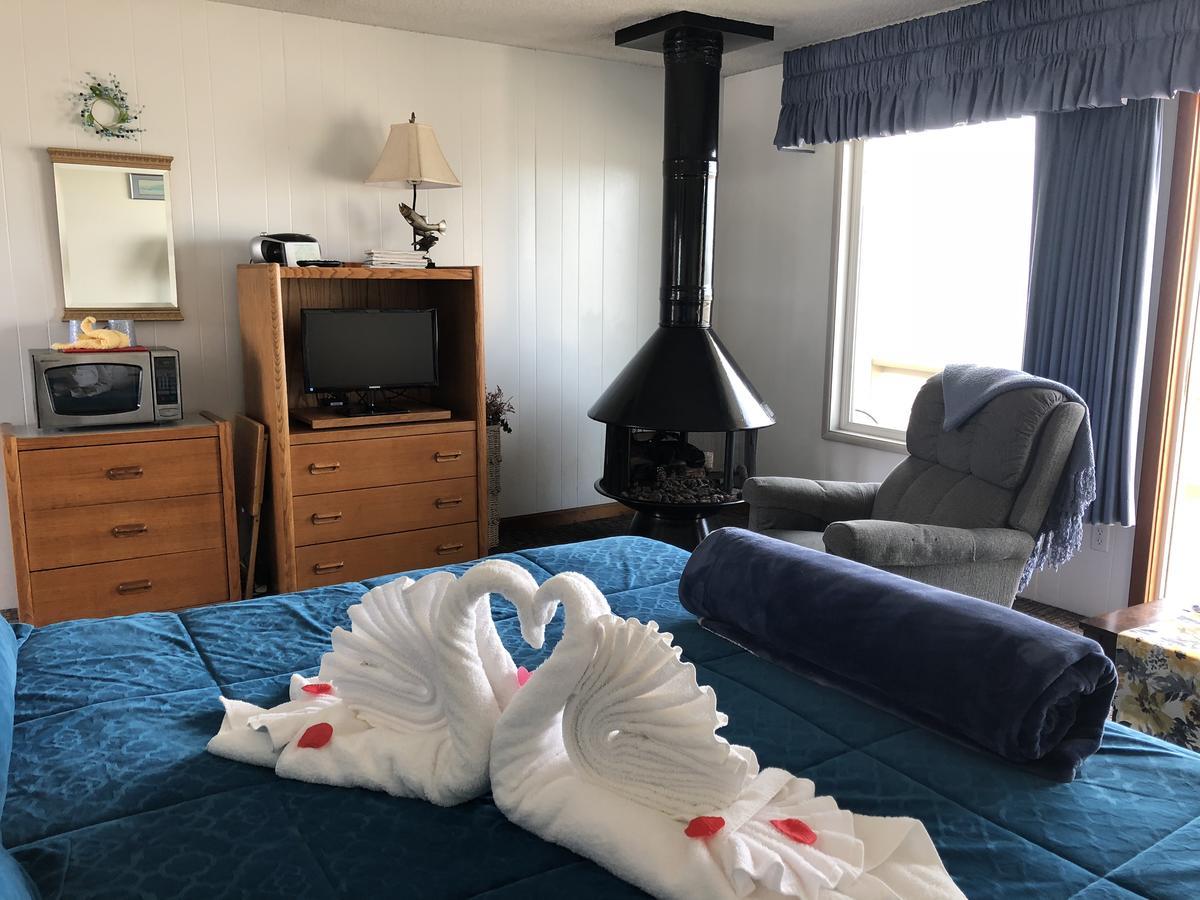 Hotel Webb's Scenic Surf