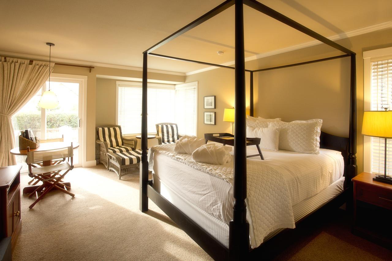 The Courtyard 3* Cannon Beach
