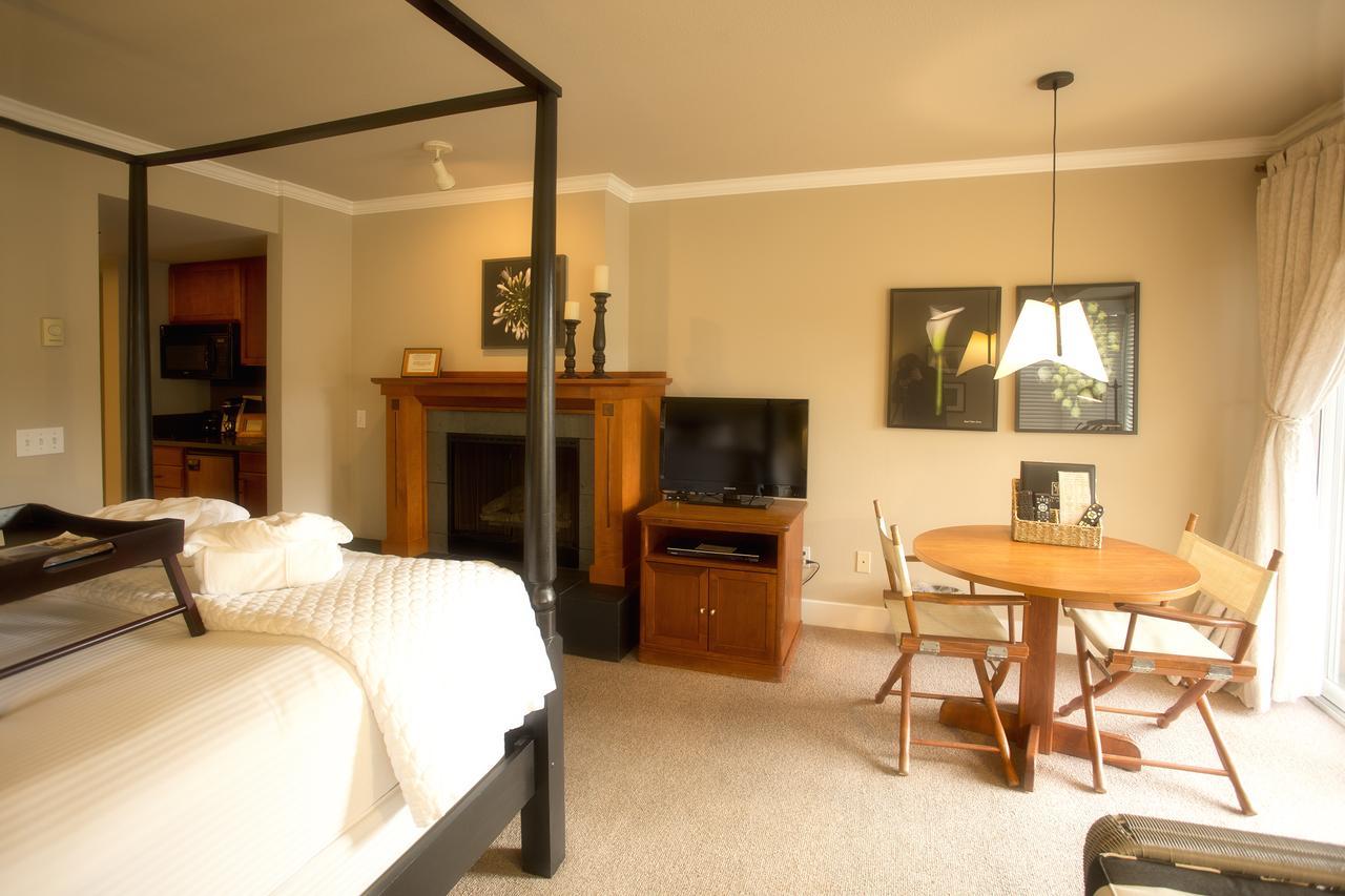 The Courtyard Inn Cannon Beach