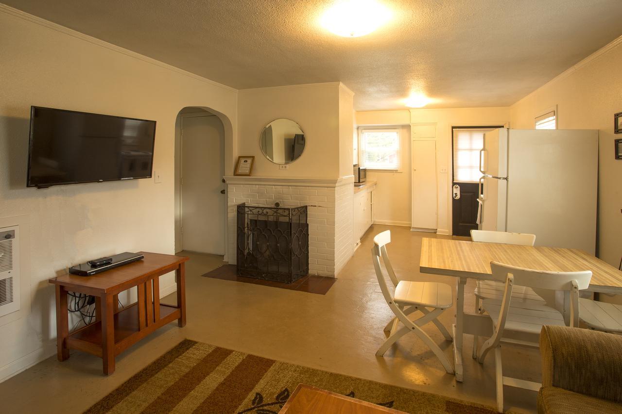 Mcbee Cottages Inn 3*