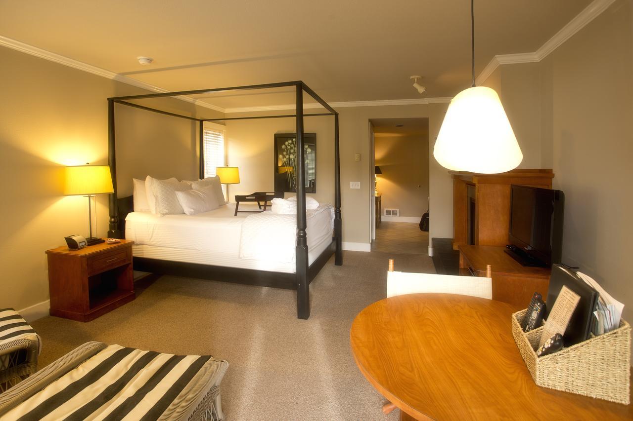 The Courtyard 3* Cannon Beach