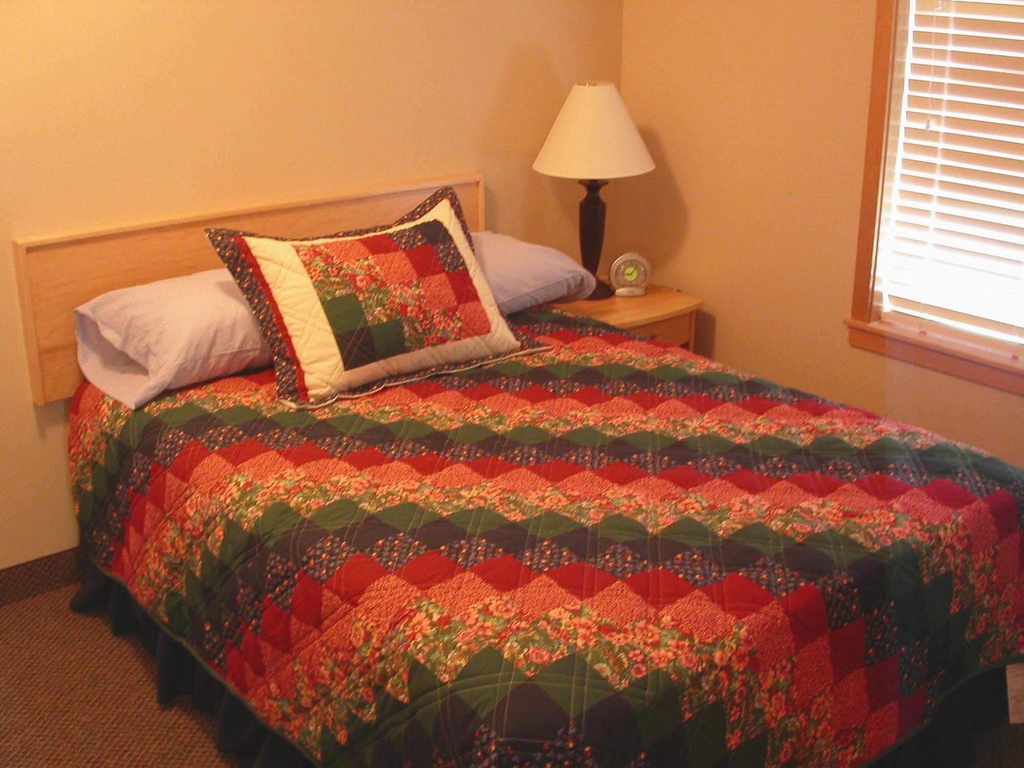 Sea Breeze Court 3* Cannon Beach