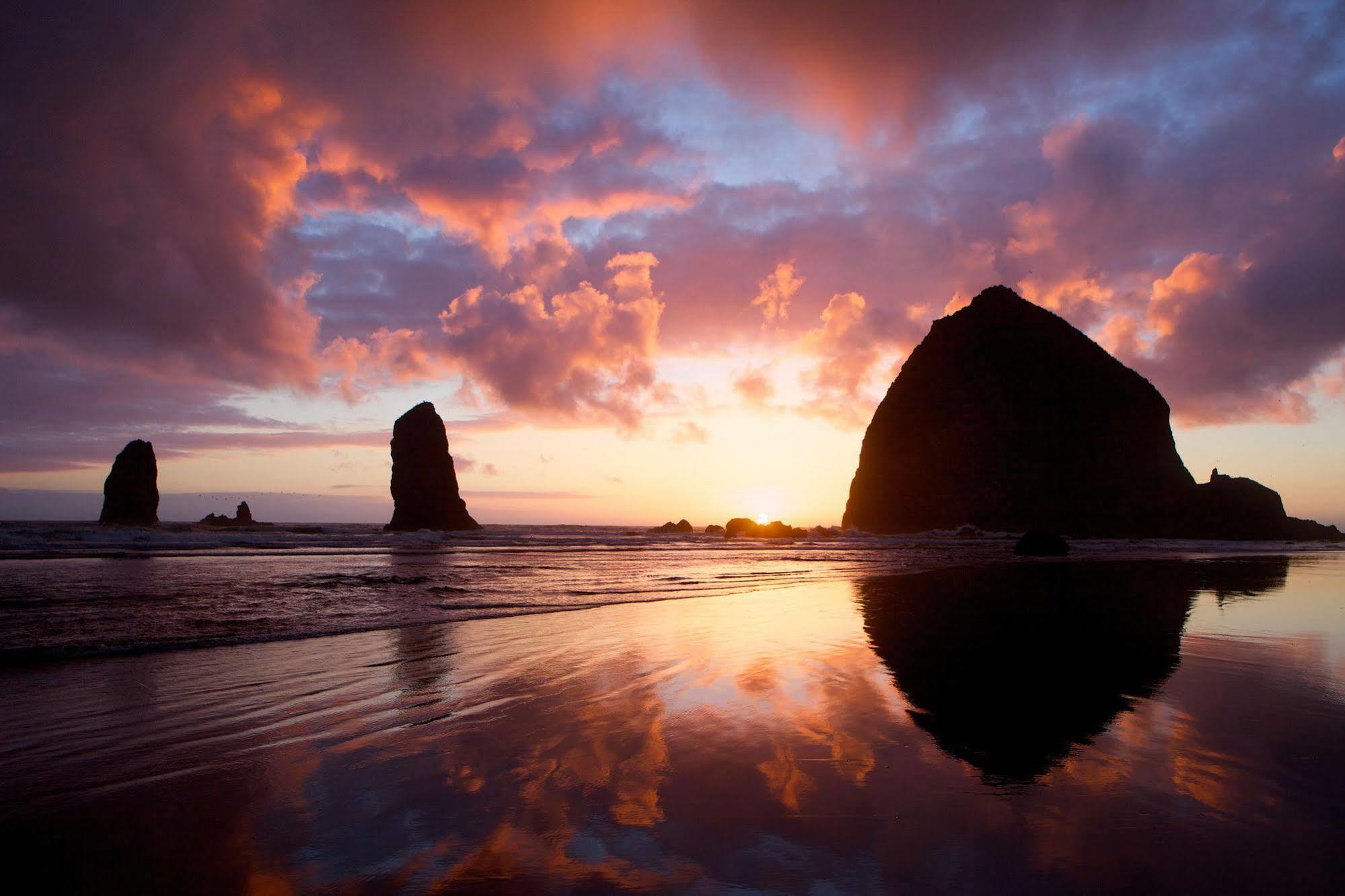 The Ocean * Cannon Beach