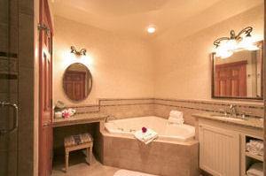 Inn Stephanie Cannon Beach