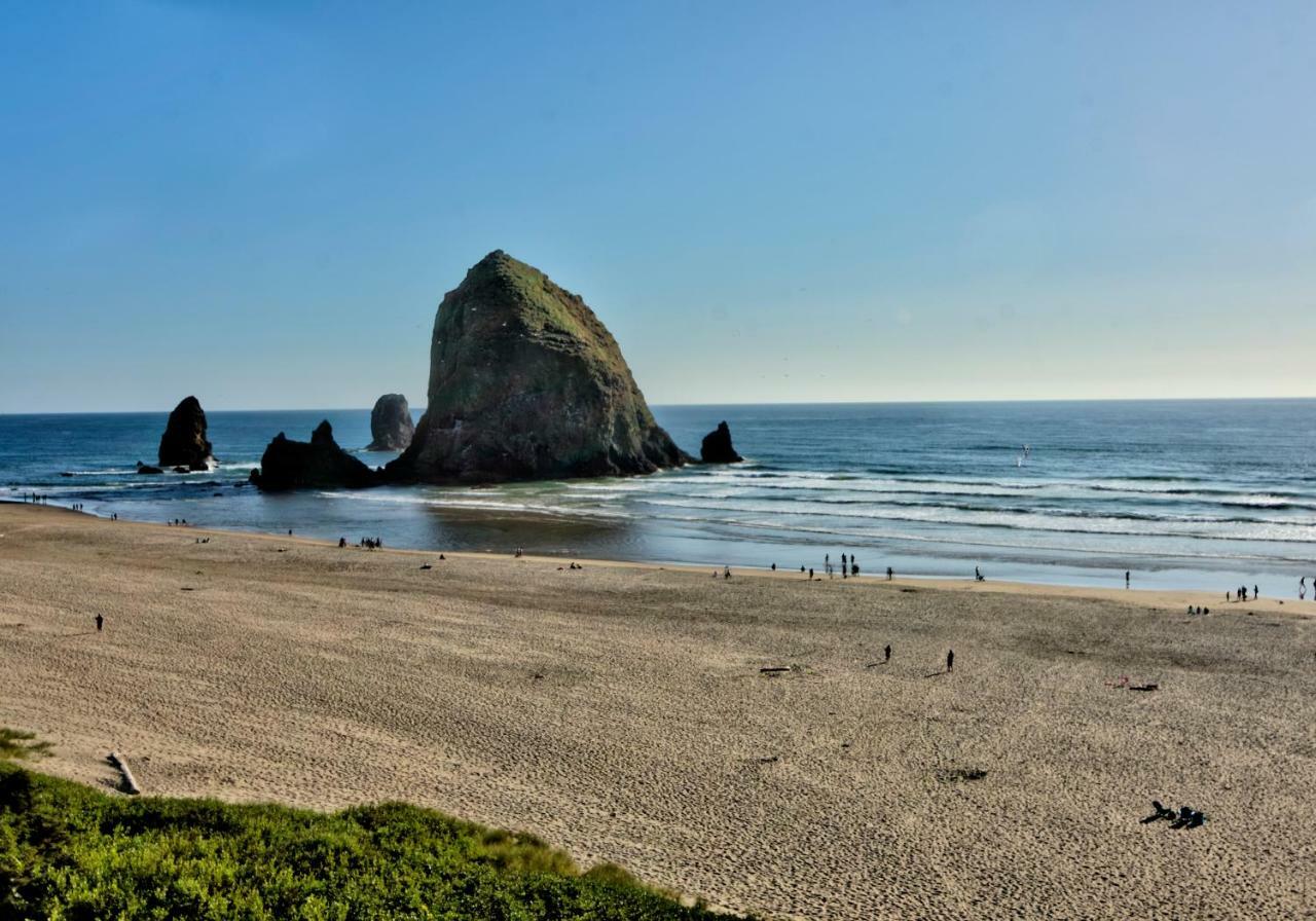 Hotel Hallmark In Cannon Cannon Beach