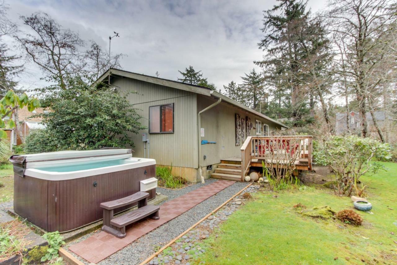 Holiday home Rhododendron Grove