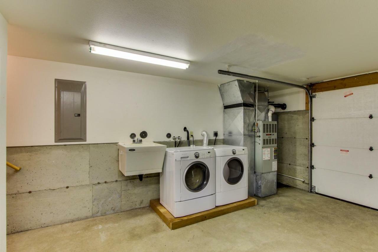 Harrison Loft * Cannon Beach